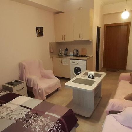 バトゥーミParkside Apartamentアパートメント エクステリア 写真
