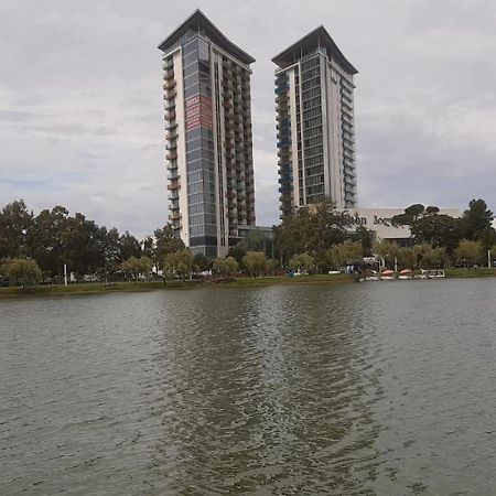 バトゥーミParkside Apartamentアパートメント エクステリア 写真